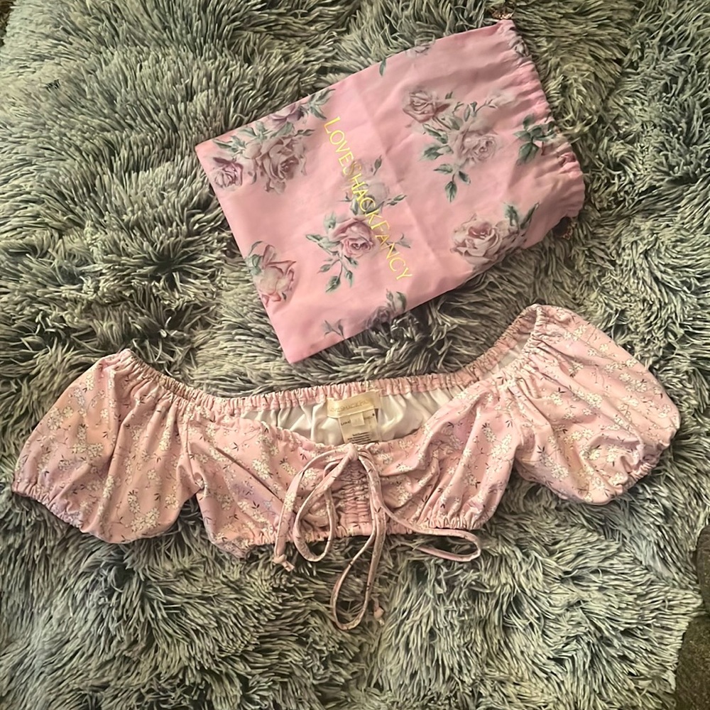 Like new LOVESHACKFANCY Luella Bikini Top XS w/original duster !! 💕🍒🌸